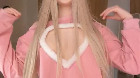  Mila  online show from March 2026 09:24:02 AM