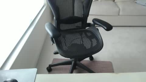 Beastie online show from December 2025 07:53:02 PM