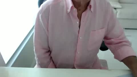 Snapshot of mbeastie chatting on July 2026 05:04:02 PM Beastie online show from July 2026 05:04:02 PM