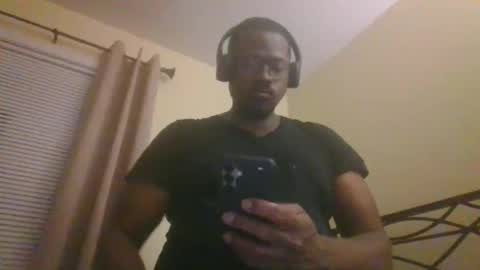 Mark online show from May 2026 03:46:01 AM