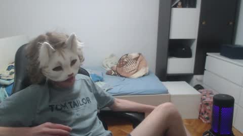 Bri online show from April 2026 12:13:02 AM