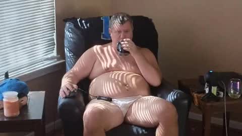 Snapshot of mckhero chatting on September 2025 04:45:01 PM Sean online show from September 2025 04:45:01 PM