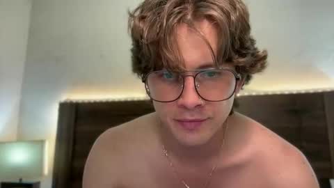 mcklister online show from March 2026 05:03:01 AM