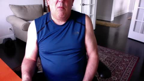 mdog9669 online show from June 2026 06:43:02 PM