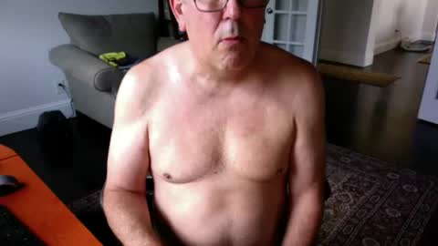 mdog9669 online show from July 2026 03:15:01 PM