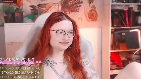 Snapshot of me_hanna chatting on April 2026 03:51:01 AM Hanna online show from April 2026 03:51:01 AM