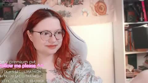 Snapshot of me_hanna chatting on April 2026 03:53:02 AM Hanna online show from April 2026 03:53:02 AM