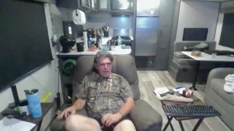 me_him_us_them online show from March 2026 03:00:02 AM