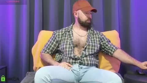 Meaty Roll online show from July 2026 12:38:01 AM