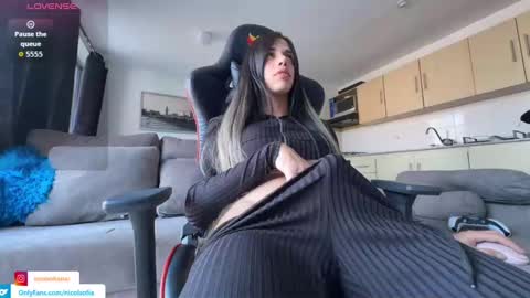   online show from September 2025 09:38:01 PM