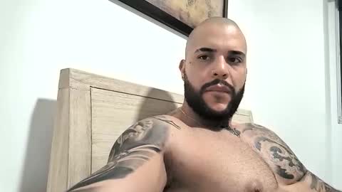 filippoae online show from November 2025 11:07:02 PM