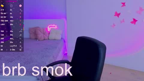 Snapshot of medina_andress chatting on February 2026 05:11:02 PM Dina online show from February 2026 05:11:02 PM