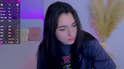 Dina online show from April 2026 09:15:01 PM