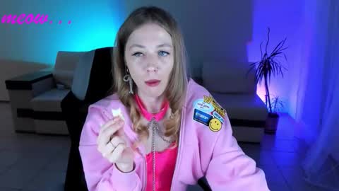 Sweet Meow nonude online show from October 2025 01:28:01 AM