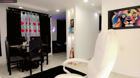 Snapshot of meelanyalejandraa chatting on January 2025 12:20:02 AM MelanyAlejandra online show from January 2025 12:20:02 AM