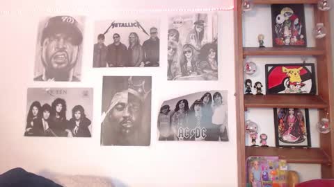 Emily online show from January 2025 06:54:01 PM