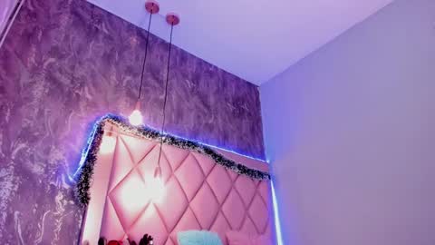 M E G A N online show from December 2024 07:03:02 PM