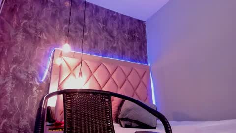 M E G A N online show from January 2025 12:49:01 AM