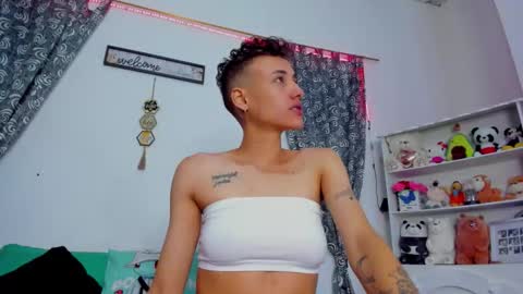 M E G A N online show from September 2025 07:19:02 PM