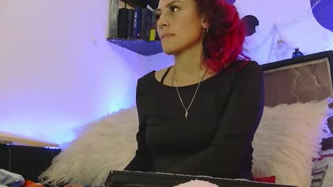 Snapshot of megan_brown4 chatting on November 2025 03:03:02 PM Megan online show from November 2025 03:03:02 PM