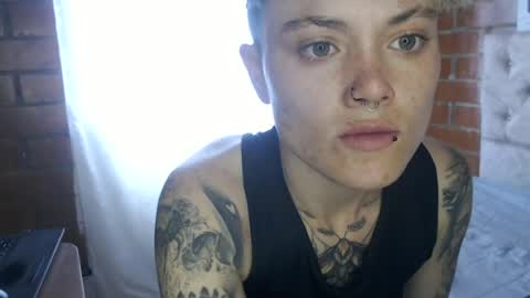 Megan and sophi online show from June 2026 06:10:01 PM