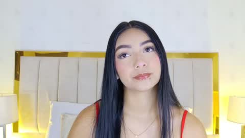 Carolina Paez online show from May 2026 12:10:01 PM