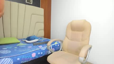 Megan online show from September 2025 03:40:01 AM