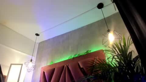    online show from February 2025 02:47:02 AM