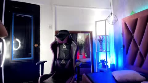    online show from March 2025 02:34:01 AM