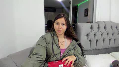 Snapshot of megan_lrq chatting on December 2025 02:50:02 AM Megan online show from December 2025 02:50:02 AM