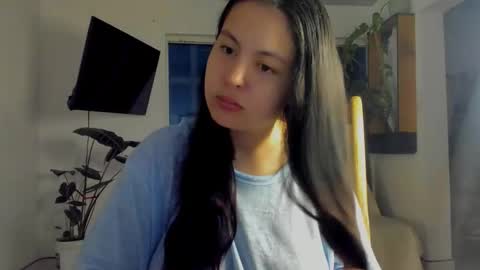 Snapshot of megan_lu20 chatting on October 2025 06:46:01 AM Megan Lu online show from October 2025 06:46:01 AM