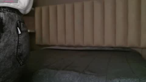     online show from November 2025 12:05:02 PM