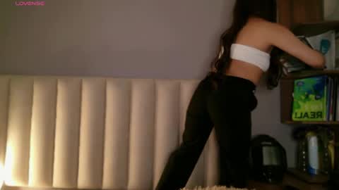     online show from May 2026 01:18:02 PM