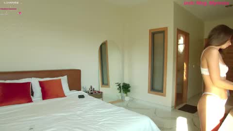 Snapshot of megan_myersss chatting on December 2024 01:46:01 AM Megan inst meg myersss online show from December 2024 01:46:01 AM