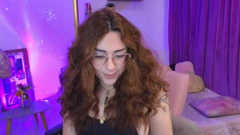 Snapshot of megan_ricci chatting on March 2026 11:45:02 PM Laura online show from March 2026 11:45:02 PM