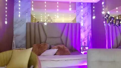 megan_saint online show from July 2026 01:26:02 PM