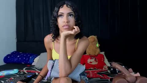 Megan online show from November 2025 09:47:01 PM