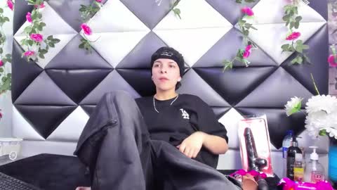 Snapshot of megan_thompsonn_ chatting on October 2025 02:18:01 AM megan_thompsonn_ online show from October 2025 02:18:01 AM