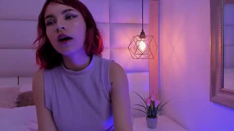 Snapshot of megane_whitte chatting on November 2025 12:32:02 AM Megan online show from November 2025 12:32:02 AM