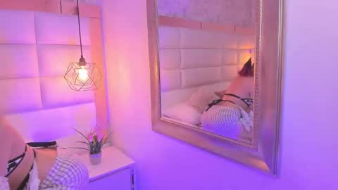 Snapshot of megane_whitte chatting on November 2025 10:34:02 PM Megan online show from November 2025 10:34:02 PM