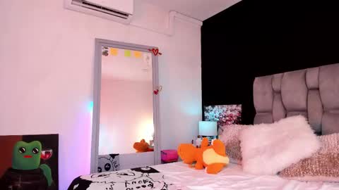 Emma Cyrus online show from February 2026 06:26:01 AM