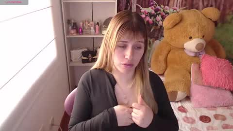 MEGAN online show from April 2026 06:09:01 PM