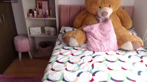 MEGAN online show from May 2026 12:33:02 PM