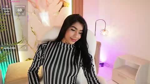 Snapshot of meganlowell chatting on December 2025 07:34:02 PM Megan Lowell online show from December 2025 07:34:02 PM