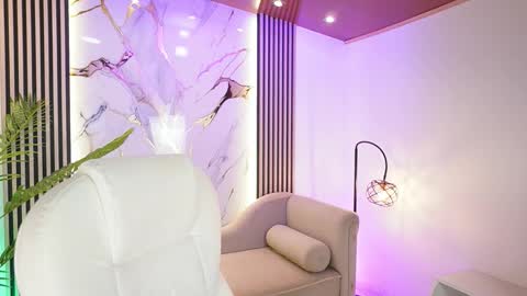 Snapshot of meganlowell chatting on December 2025 07:08:02 PM Megan Lowell online show from December 2025 07:08:02 PM