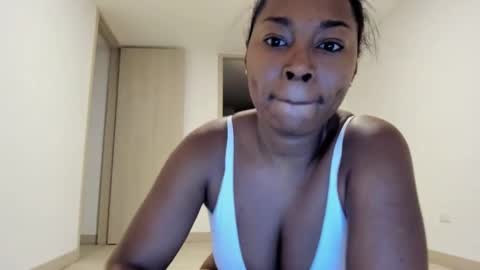 Snapshot of meganmir1 chatting on January 2025 03:52:01 AM meganmir1 online show from January 2025 03:52:01 AM