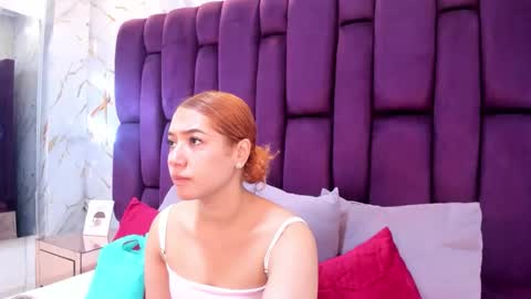 Megan  online show from May 2026 01:38:02 PM