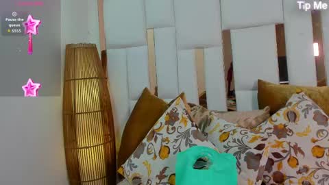 Megan  online show from May 2026 06:38:02 PM
