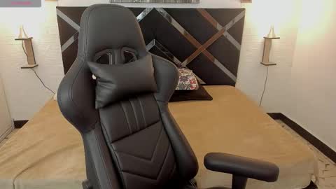 Snapshot of meganqueen2 chatting on November 2025 12:26:01 PM Megan Queen online show from November 2025 12:26:01 PM