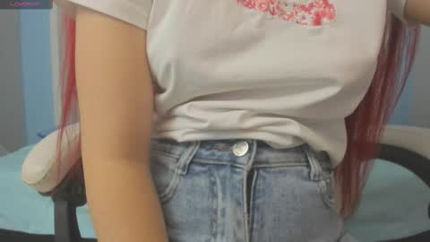 Snapshot of meganqueen2 chatting on November 2025 12:16:01 PM Megan Queen online show from November 2025 12:16:01 PM